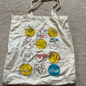 Tote bag